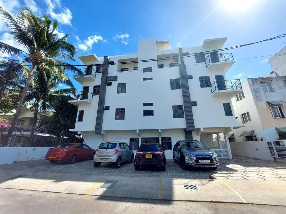 New Chic Apartment Flic En Flac Exterior photo